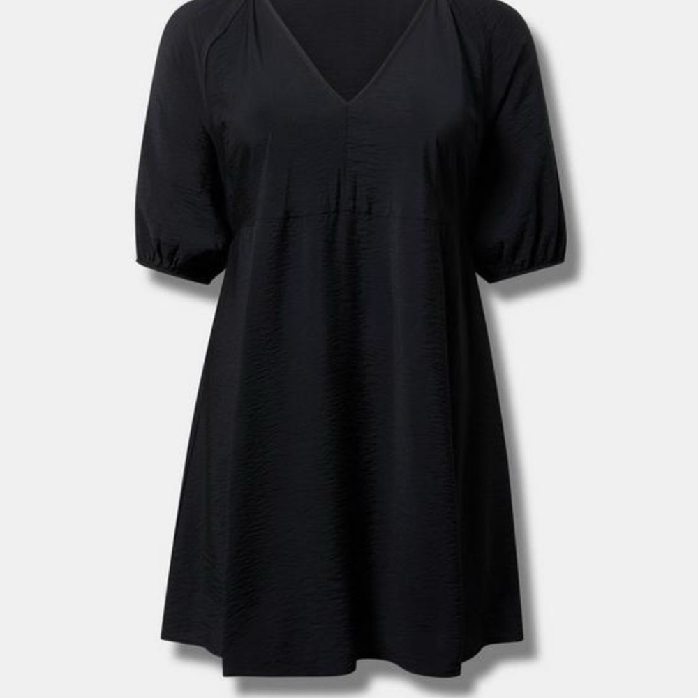 Torrid Size 0 V Neck Mini Black Dress